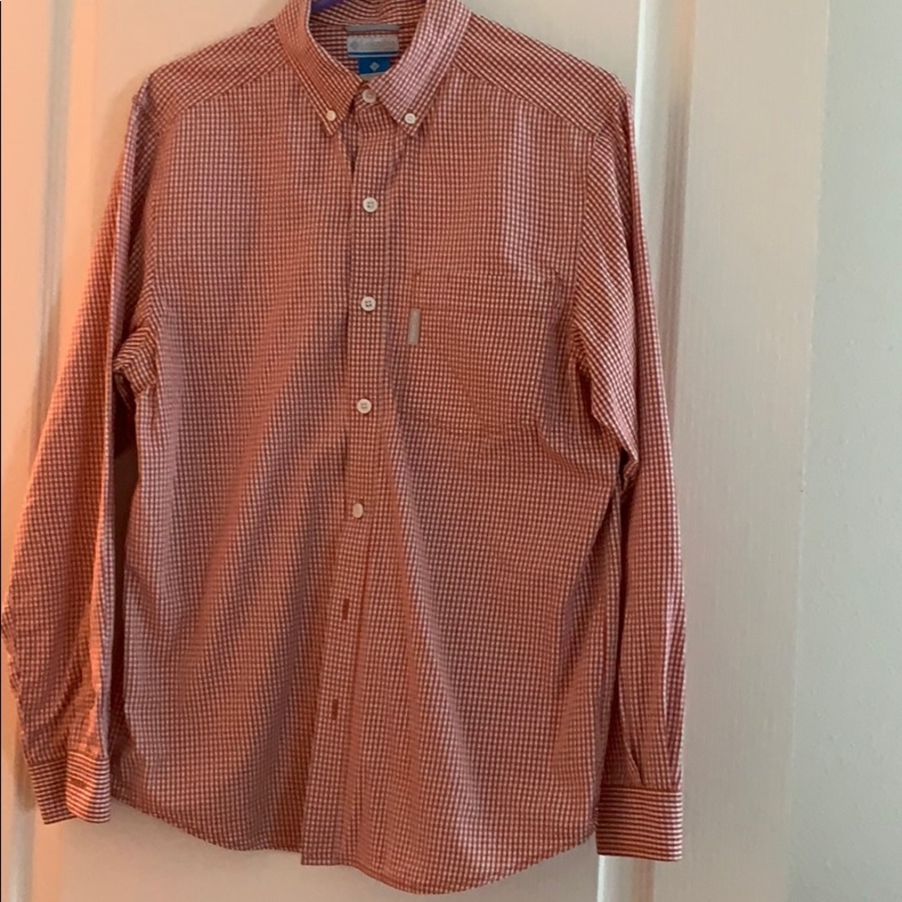 💥Columbia button down Shirt - Size Small